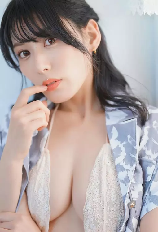 ประวัติส่วนตัวของ คิโฮะ คานามัตสึ ดาราเอวีมาแรง