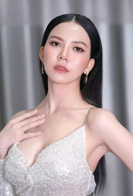 ชีวิตในวงการของ จ๊ะ นงผณี