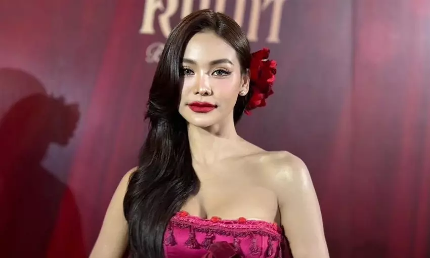 อิงฟ้า วราหะ