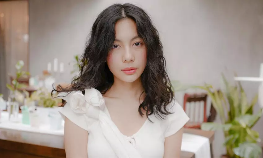 ฟ้า ษริกา