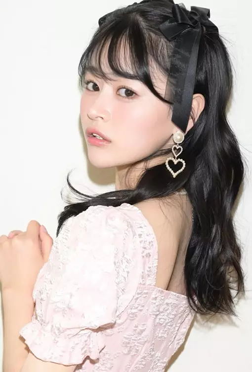 ประวัติส่วนตัวของฮิบิโนะ อุตะ คาวาคิตะ ดาราเอวีมาแรง