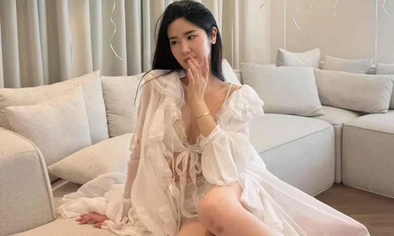 เปิดวาร์ป นุ่น สุทธิภา สาวหมวยลุคใส ยิ้มละลายใจ