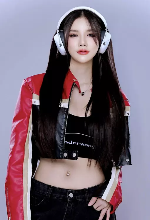 ผลงานที่โดดเด่นของ น้องลูกหว้า