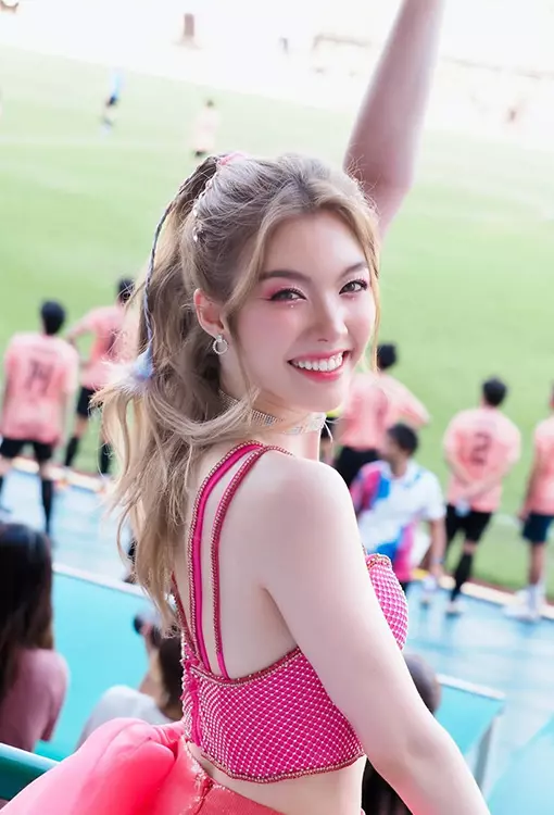ออม กรณ์นภัส